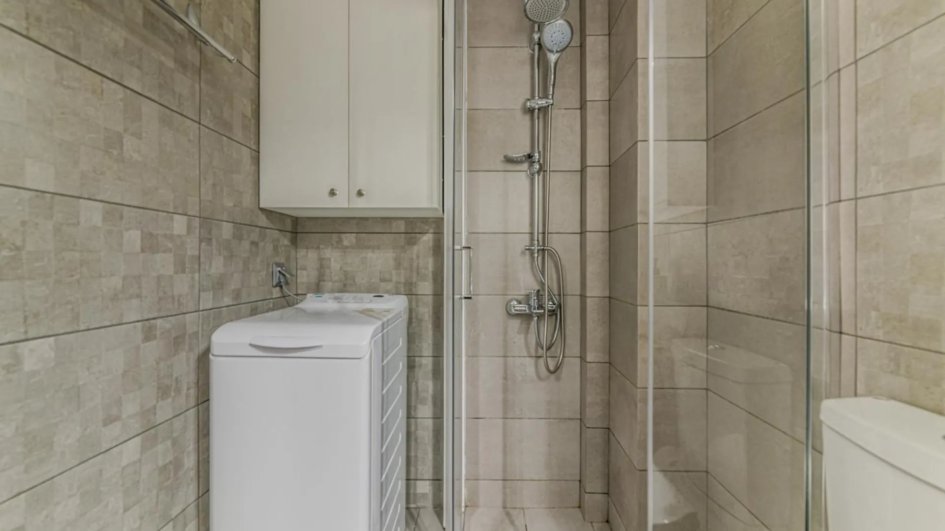 Spacious Flat For Friends & Couples With Balcony Heraklion  0*, Heraklion (Crete) Greece