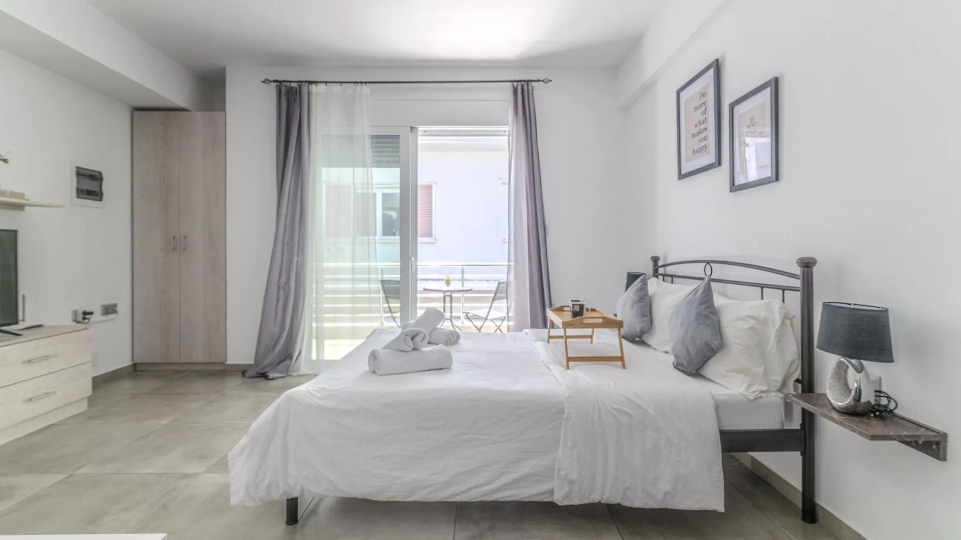Spacious Flat For Friends & Couples With Balcony Heraklion  Greece